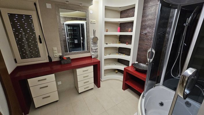 Image No.24-3 Bed Villa for sale