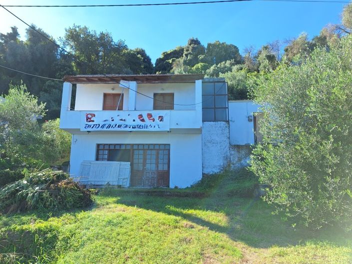 Image No.2-4 Bed Property for sale