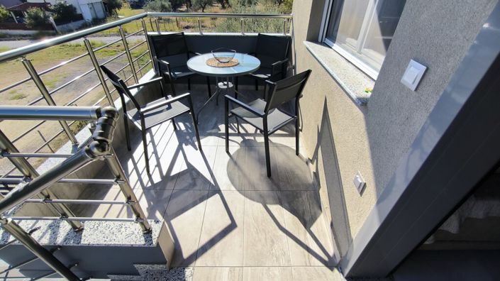 Image No.25-3 Bed Duplex for sale