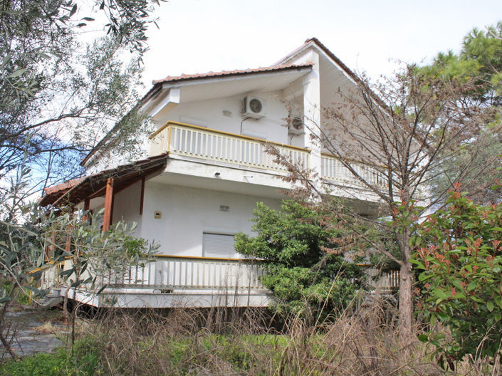 Image No.2-3 Bed Property for sale