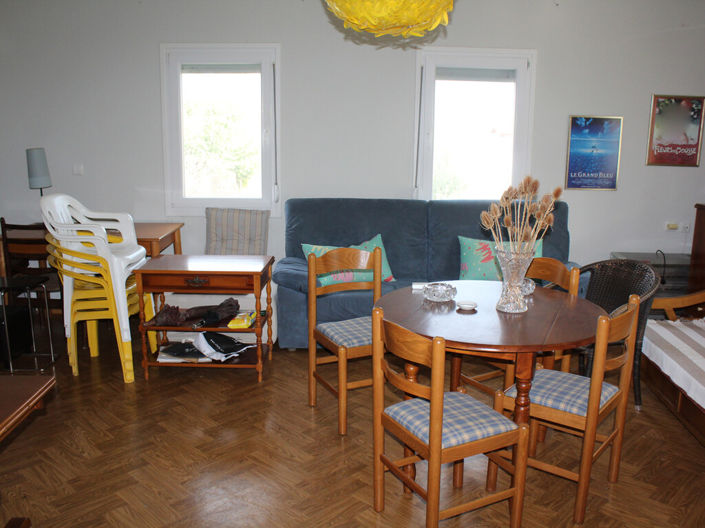 Image No.6-3 Bed Property for sale