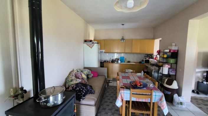 Image No.9-2 Bed Property for sale