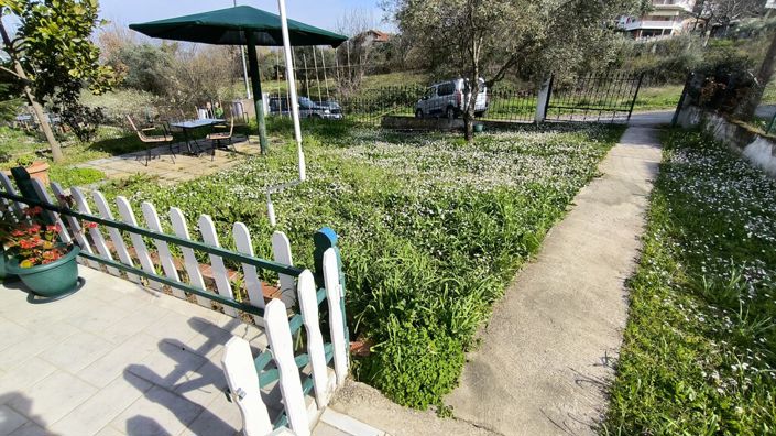 Image No.15-2 Bed Property for sale