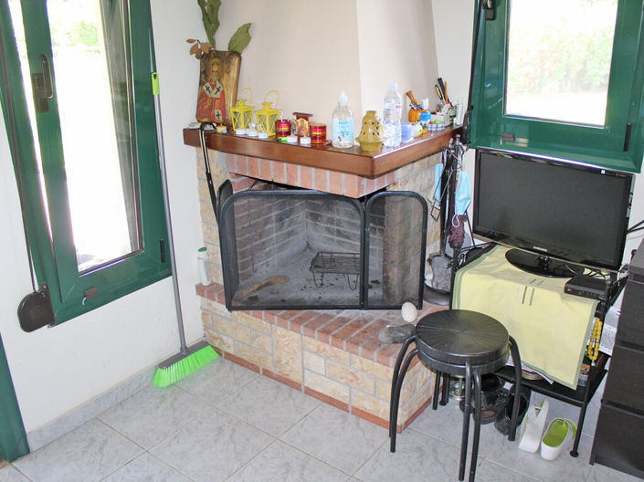 Image No.13-2 Bed Maisonette for sale