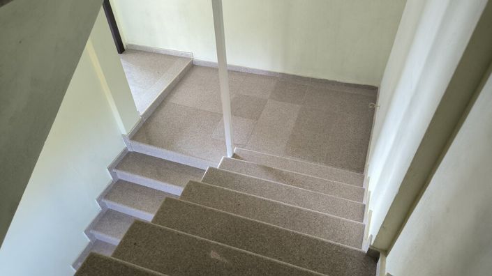 Image No.26-10 Bed Property for sale