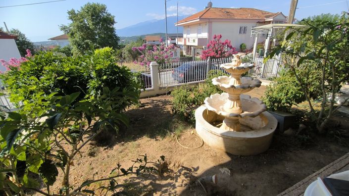 Image No.4-10 Bed Property for sale