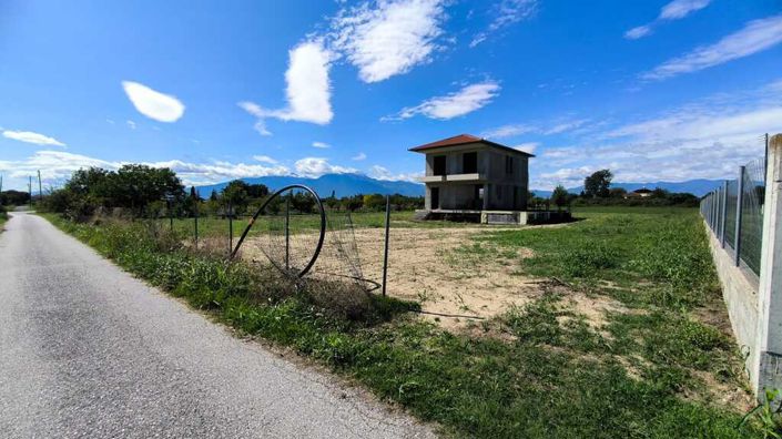 Image No.19-5 Bed Property for sale