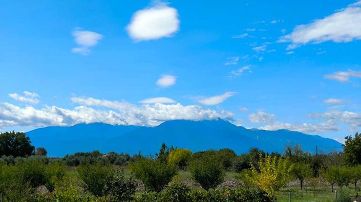 Image No.4-5 Bed Property for sale