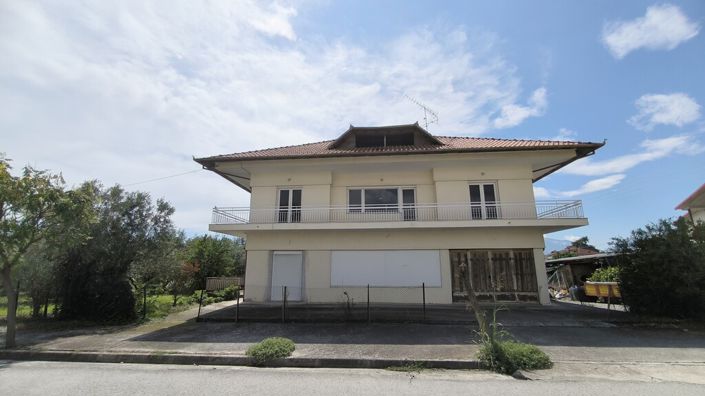 Image No.1-2 Bed Property for sale