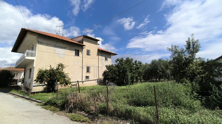 Image No.7-2 Bed Property for sale