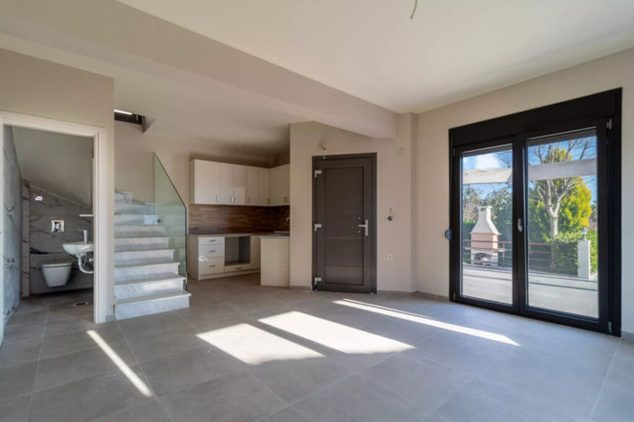 Image No.9-Maisonette for sale