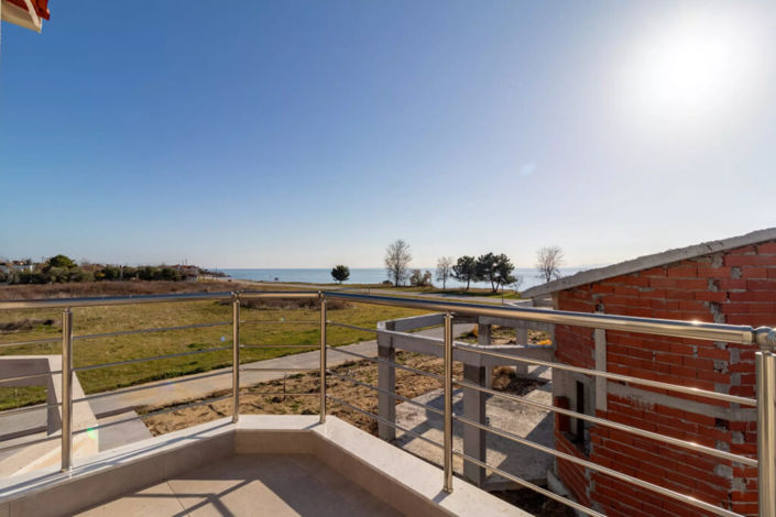 Image No.17-Maisonette for sale