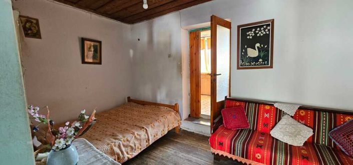 Image No.5-2 Bed Maisonette for sale