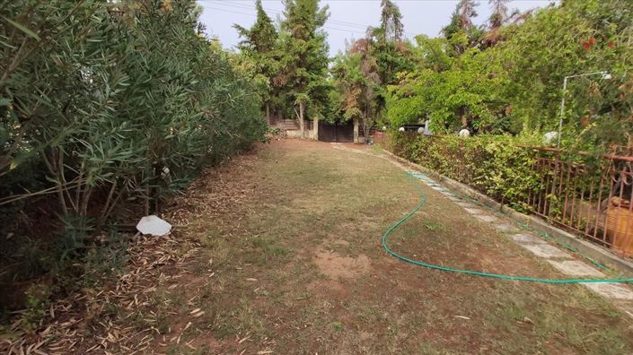 Image No.22-2 Bed Maisonette for sale