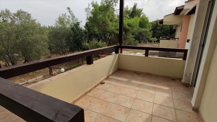 Image No.25-2 Bed Maisonette for sale