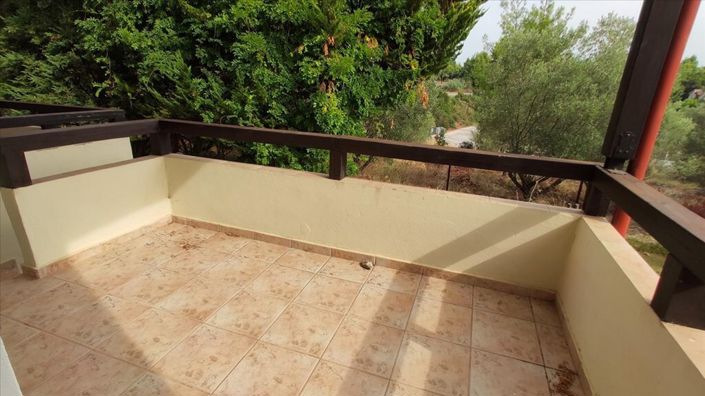 Image No.26-2 Bed Maisonette for sale