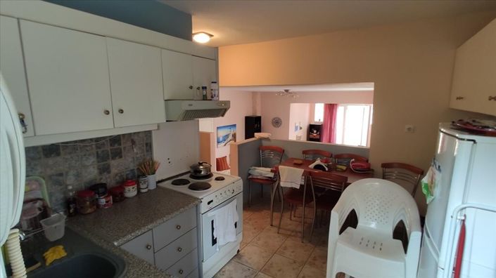 Image No.7-2 Bed Maisonette for sale