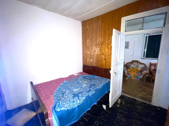 Image No.16-2 Bed Maisonette for sale