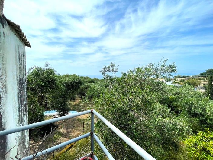 Image No.11-2 Bed Maisonette for sale