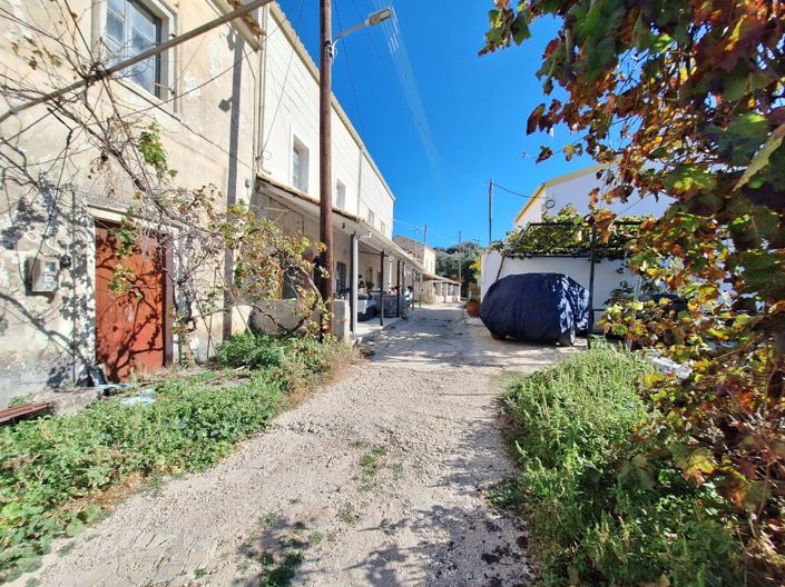 Image No.29-2 Bed Maisonette for sale