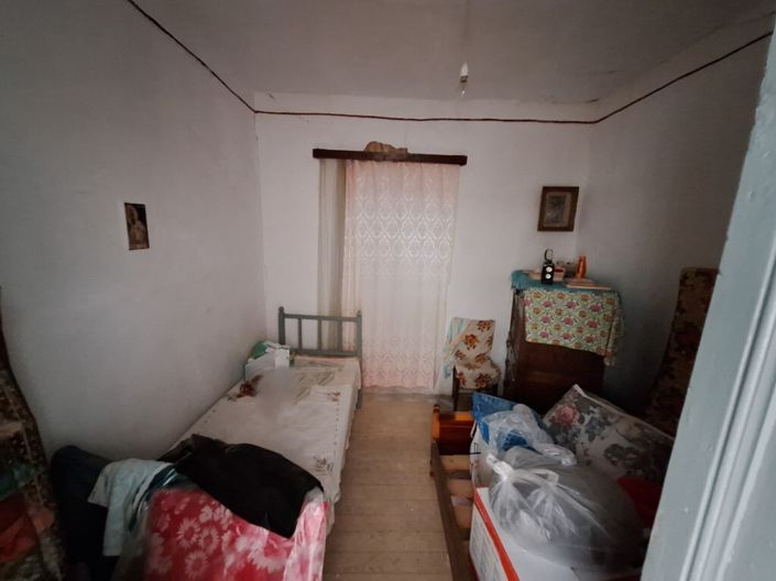 Image No.18-2 Bed Maisonette for sale