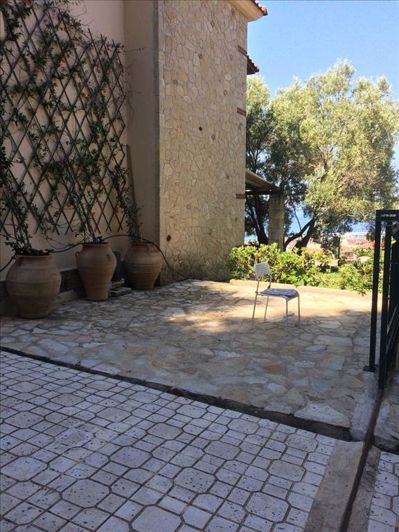 Image No.17-2 Bed Property for sale