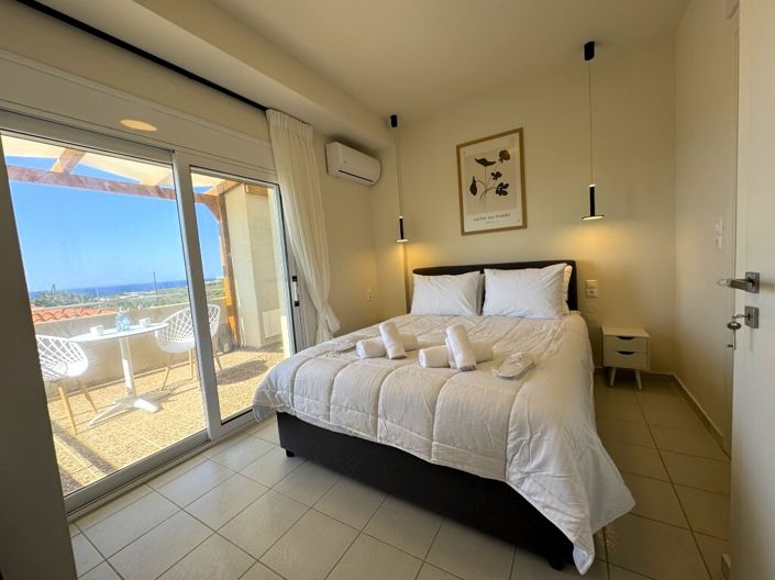 Image No.8-2 Bed Villa for sale