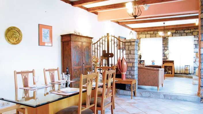 Image No.6-2 Bed Villa for sale