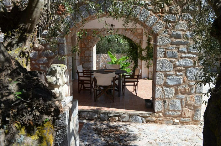 Image No.5-3 Bed Property for sale