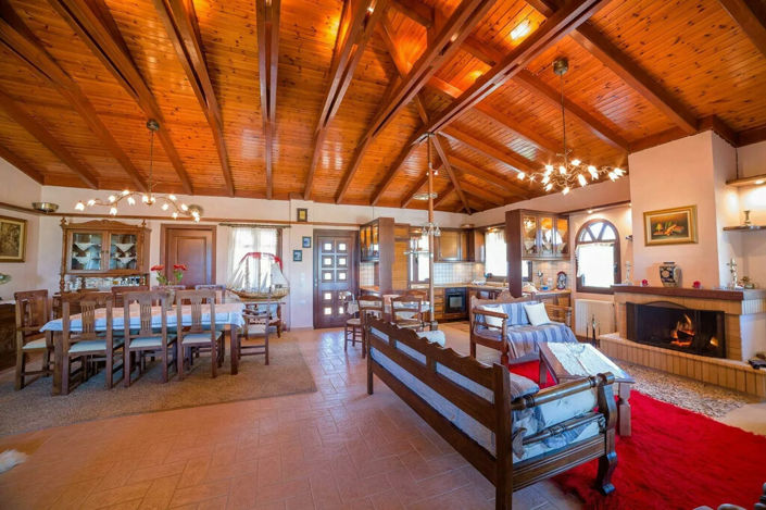 Image No.7-3 Bed Property for sale