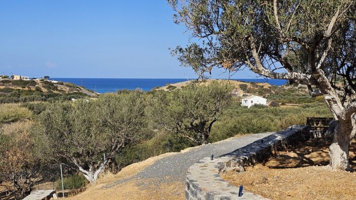 Image No.11-4 Bed Maisonette for sale