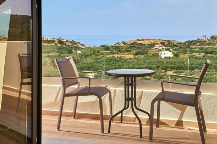 Image No.2-4 Bed Maisonette for sale