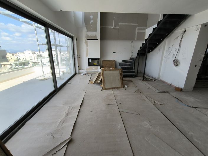 Image No.5-3 Bed Duplex for sale