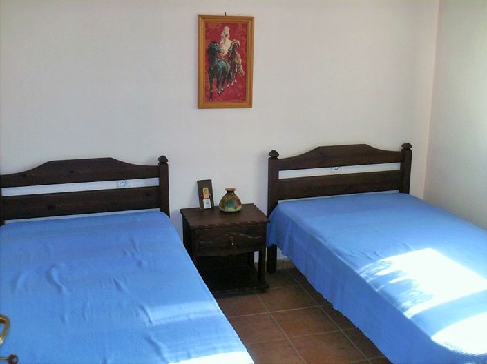 Image No.16-3 Bed Property for sale