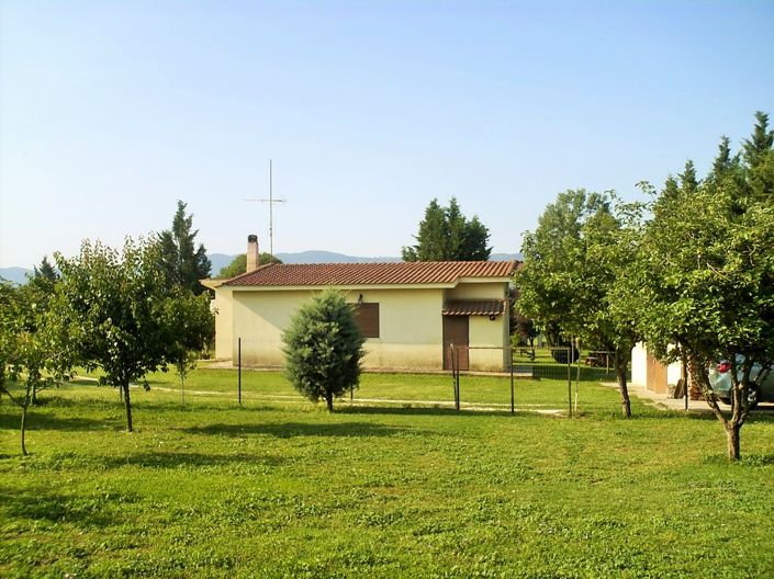 Image No.30-3 Bed Property for sale