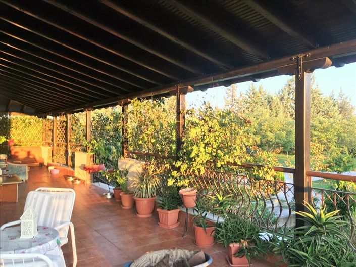 Image No.7-5 Bed Property for sale