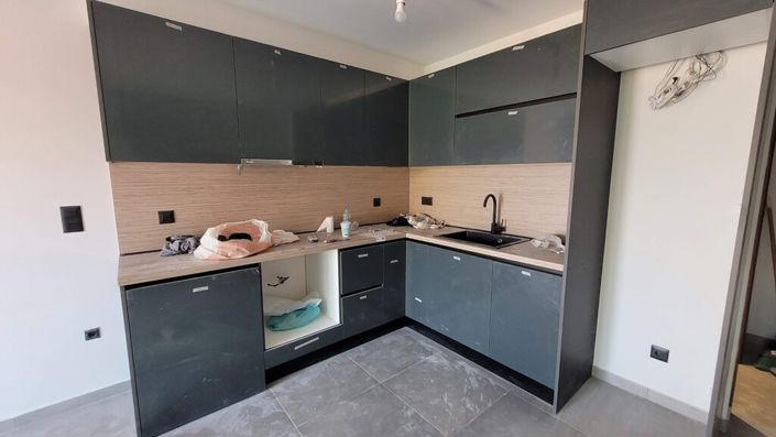 Image No.7-1 Bed Duplex for sale