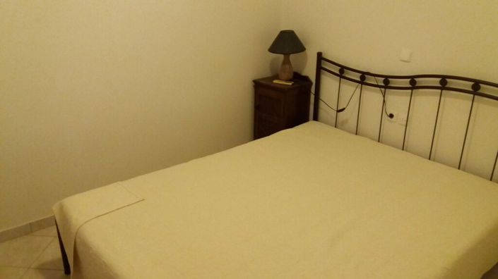 Image No.9-2 Bed Maisonette for sale