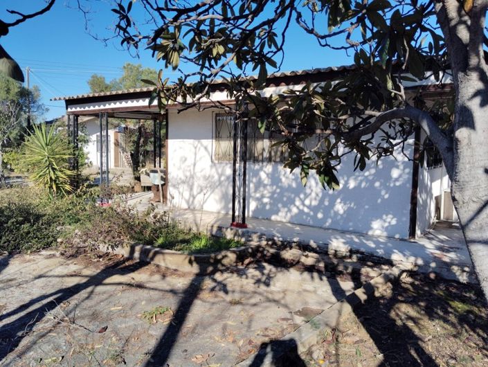 Image No.10-1 Bed Property for sale