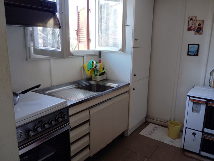 Image No.27-1 Bed Property for sale