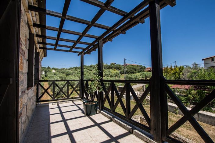 Image No.27-3 Bed Maisonette for sale