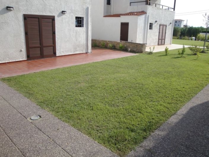 Image No.18-3 Bed Property for sale