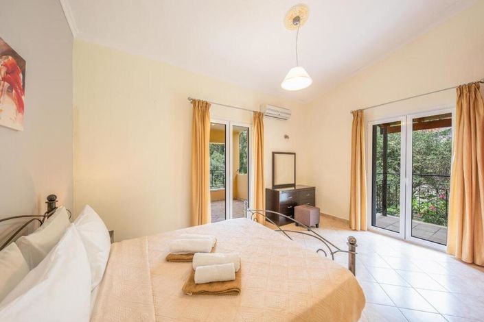 Image No.20-4 Bed Villa for sale