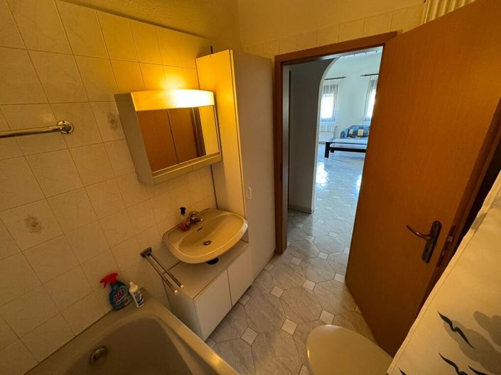 Image No.15-2 Bed Flat for sale