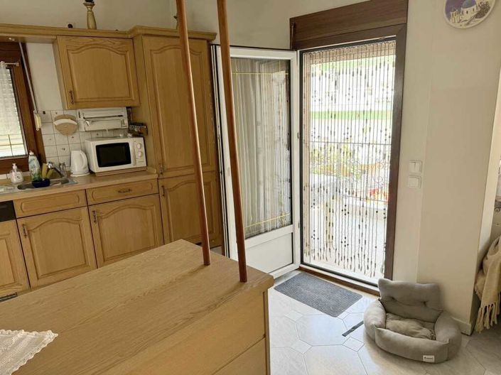 Image No.10-2 Bed Flat for sale