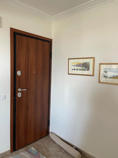 Image No.18-3 Bed Flat for sale