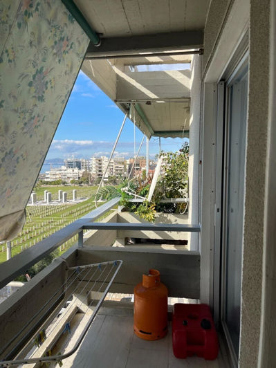 Image No.9-3 Bed Flat for sale