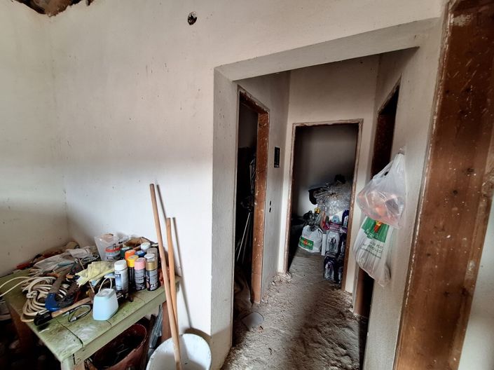 Image No.15-2 Bed Property for sale