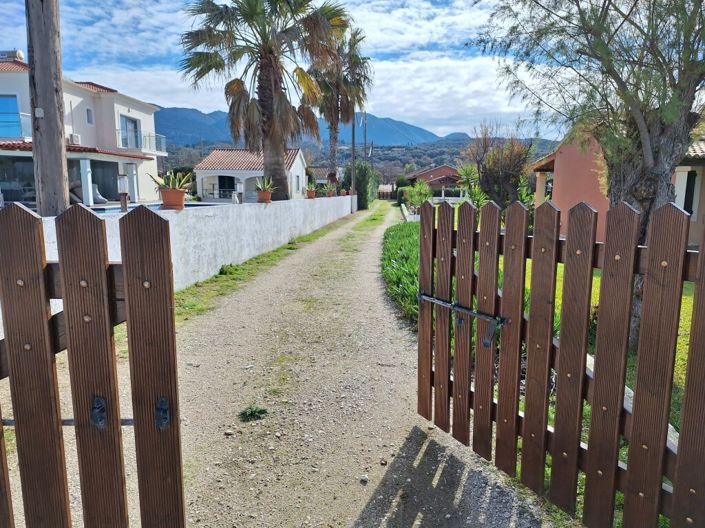 Image No.21-2 Bed Property for sale