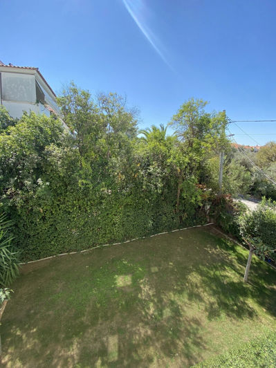 Image No.22-3 Bed Flat for sale